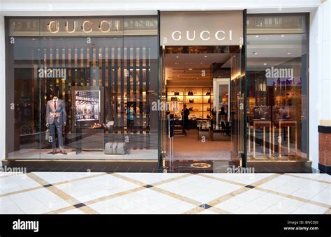 gucci tysons corner mall|gucci in tysons corner mall.